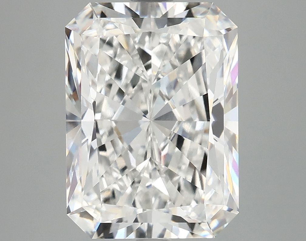 4.94 ct. radiant Lab Grown Diamond front image