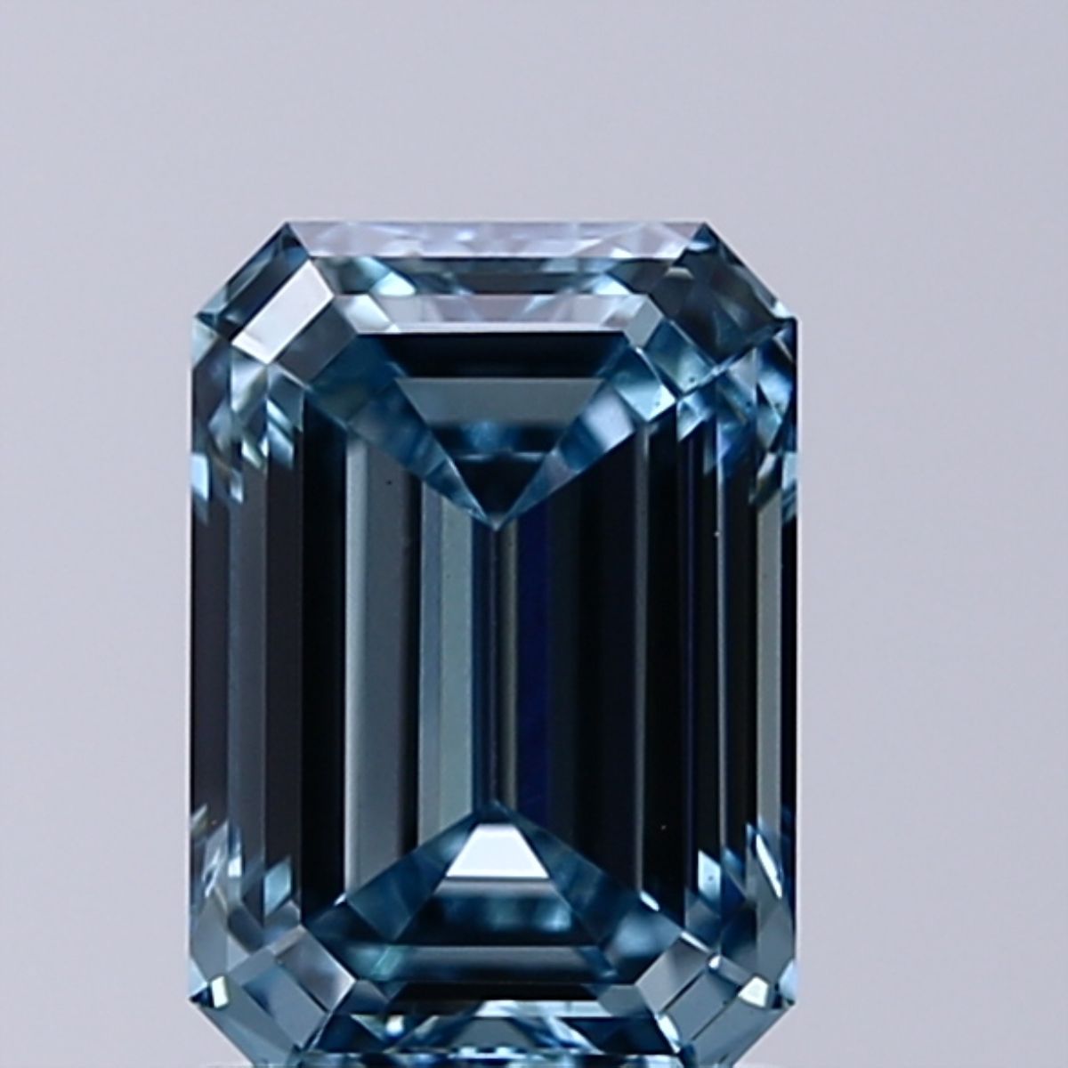 1.40 ct. emerald Lab Grown Diamond front image