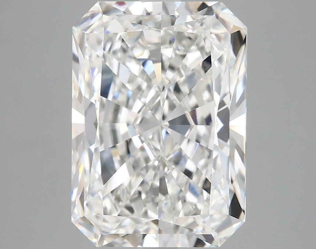 4.89 ct. radiant Lab Grown Diamond front image