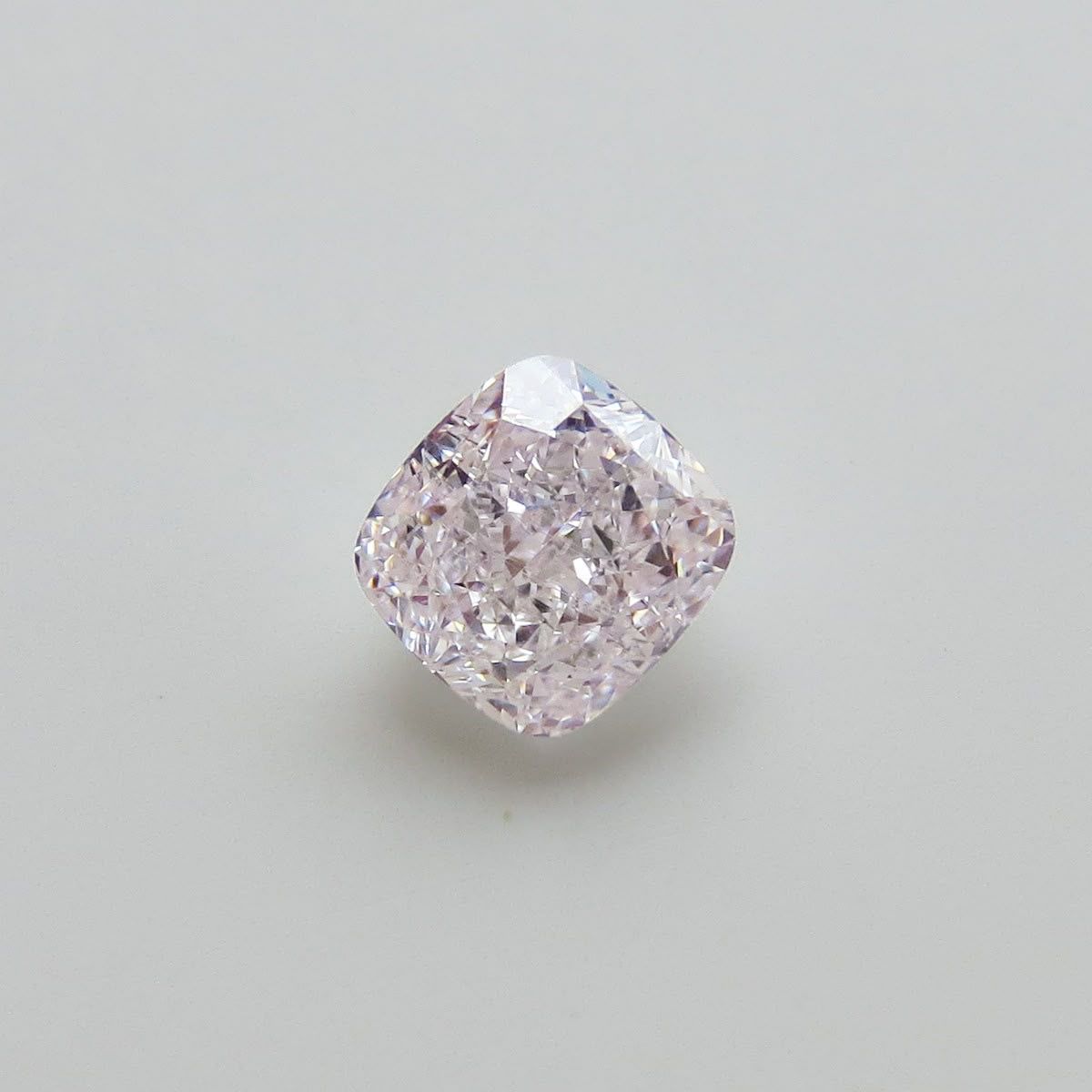 1.02 ct Cushion Brilliant diamond