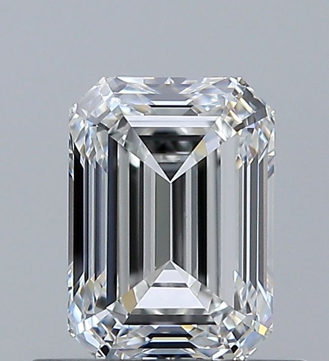 0.80 ct Emerald diamond