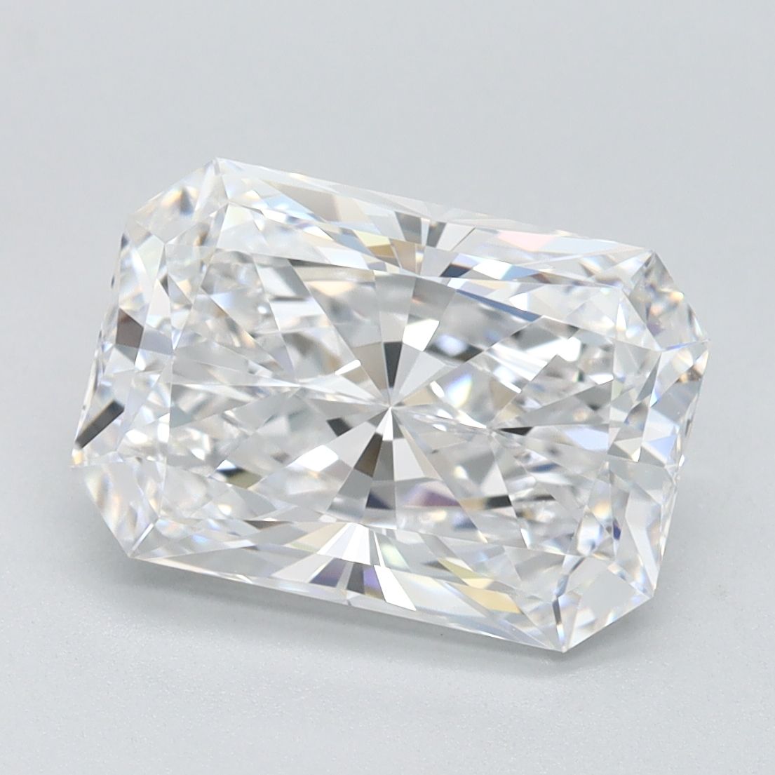 2.58 ct. radiant Lab Grown Diamond front image