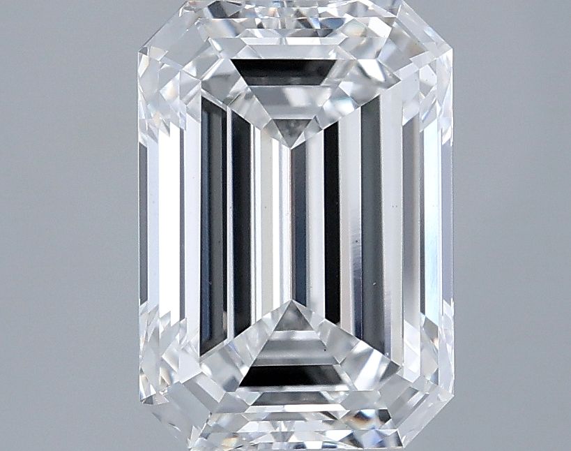 2.87 ct. emerald Lab Grown Diamond front image