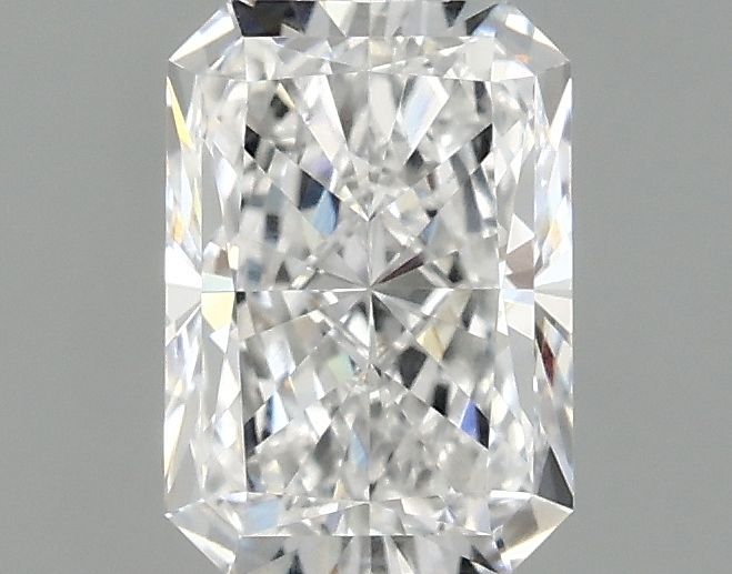 1.04 ct. radiant Lab Grown Diamond front image
