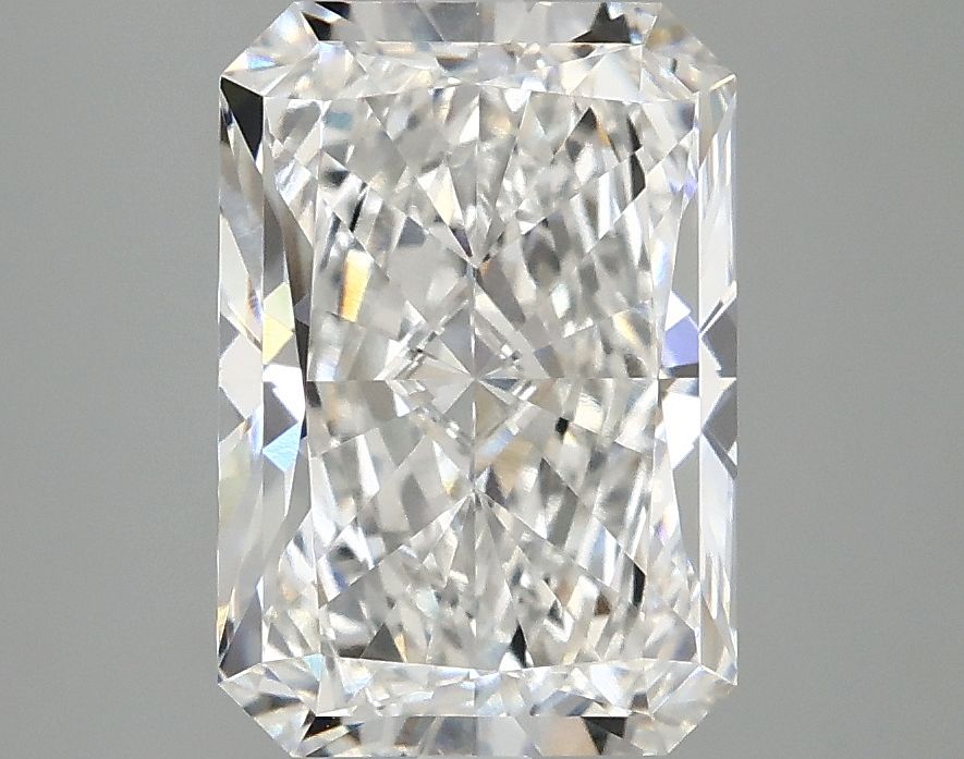 3.08 ct. radiant Lab Grown Diamond front image