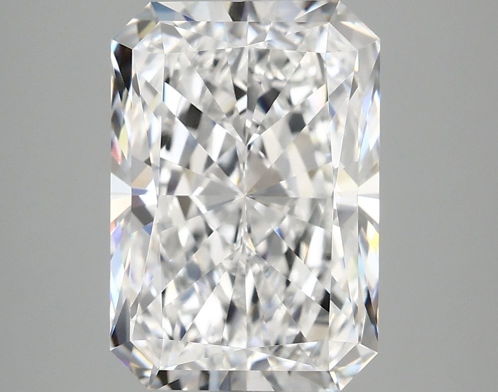 4.19 ct. radiant Lab Grown Diamond front image