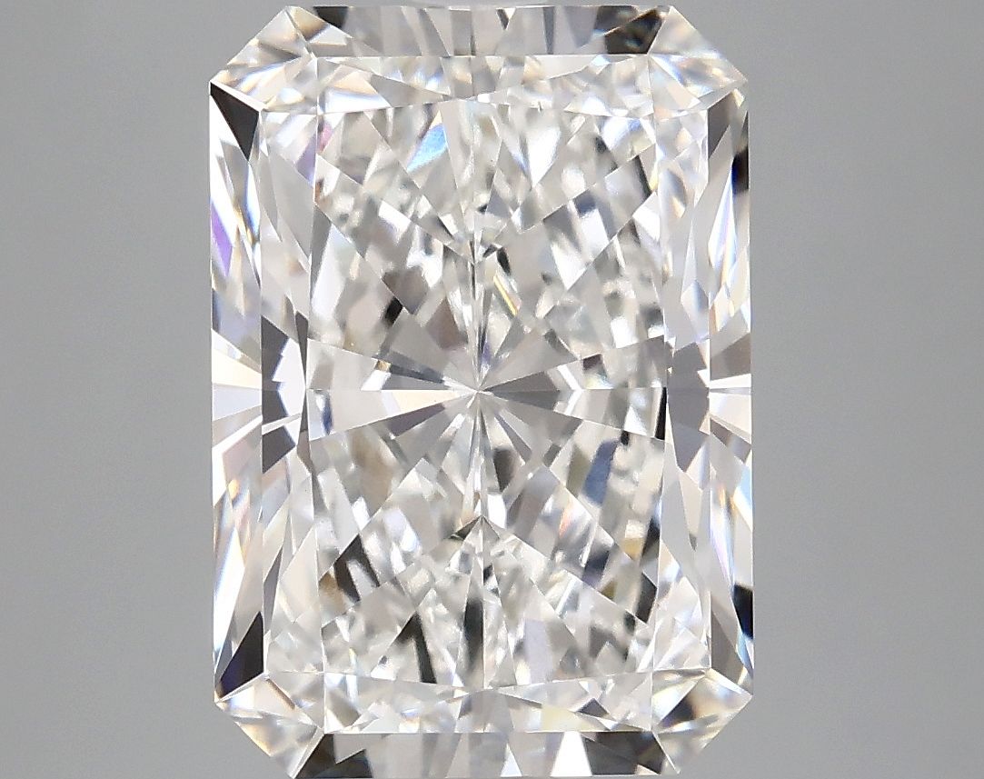 5.91 ct. radiant Lab Grown Diamond front image