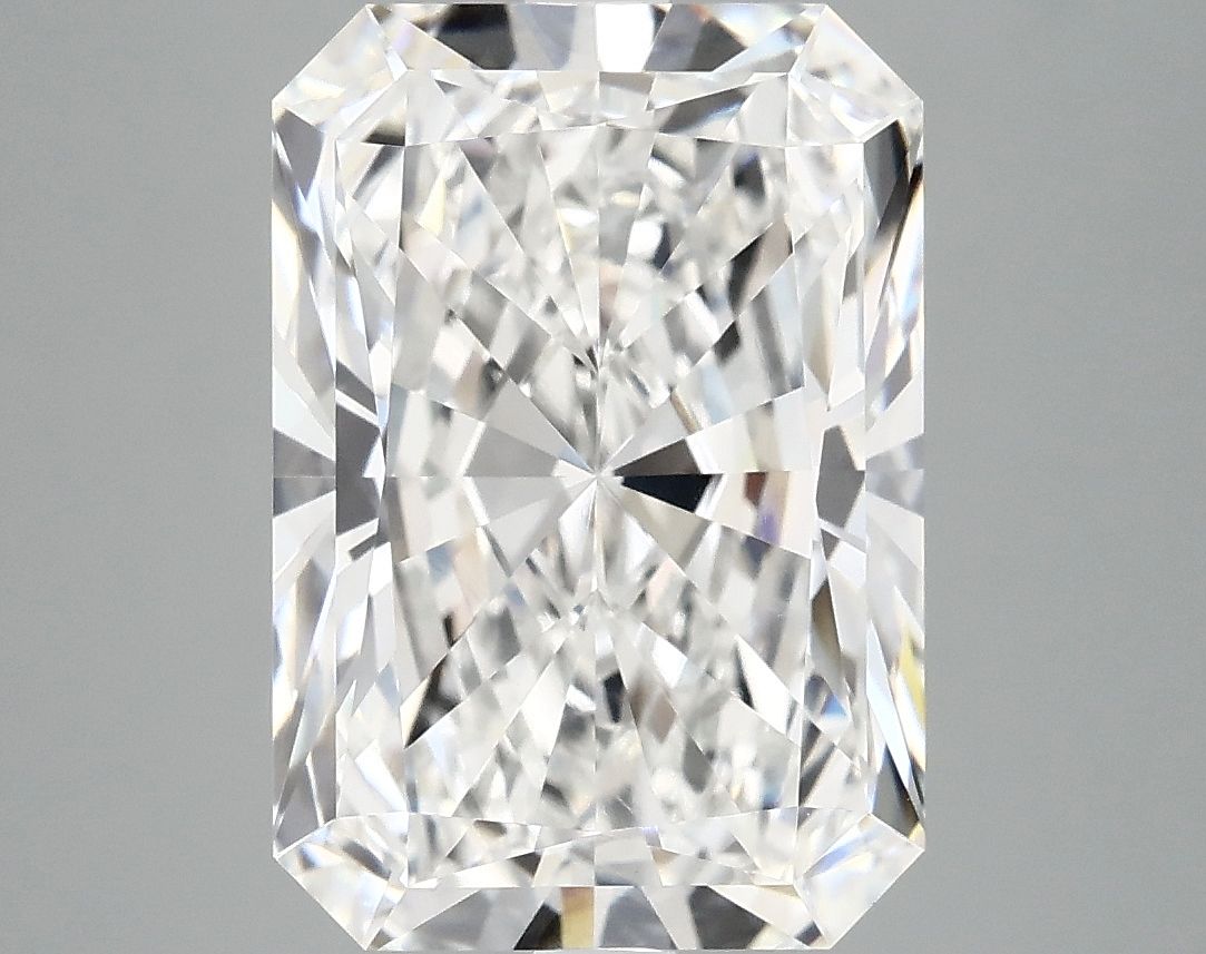 5.10 ct. radiant Lab Grown Diamond front image