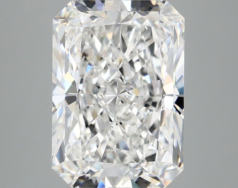 4.05 ct. radiant Lab Grown Diamond front image