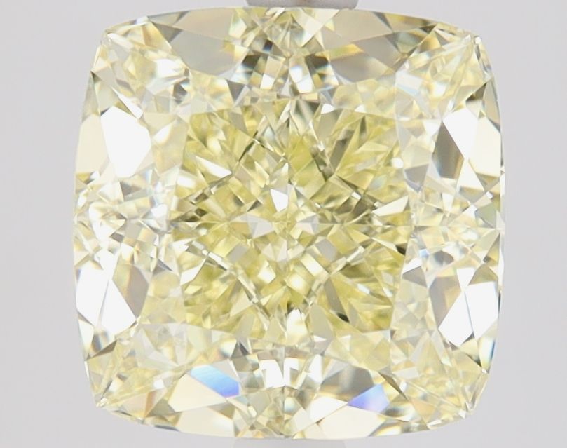 3.01 ct Cushion Brilliant diamond