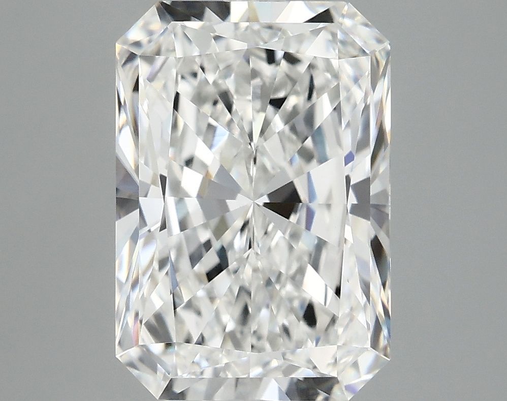 4.05 ct. radiant Lab Grown Diamond front image