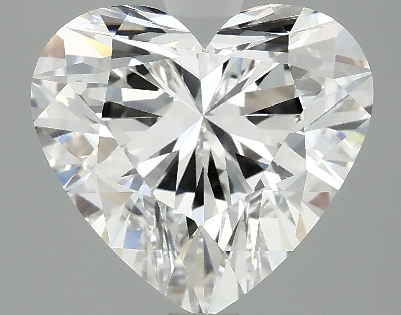 3.09 carat e VVS2 EX Cut IGI heart diamond