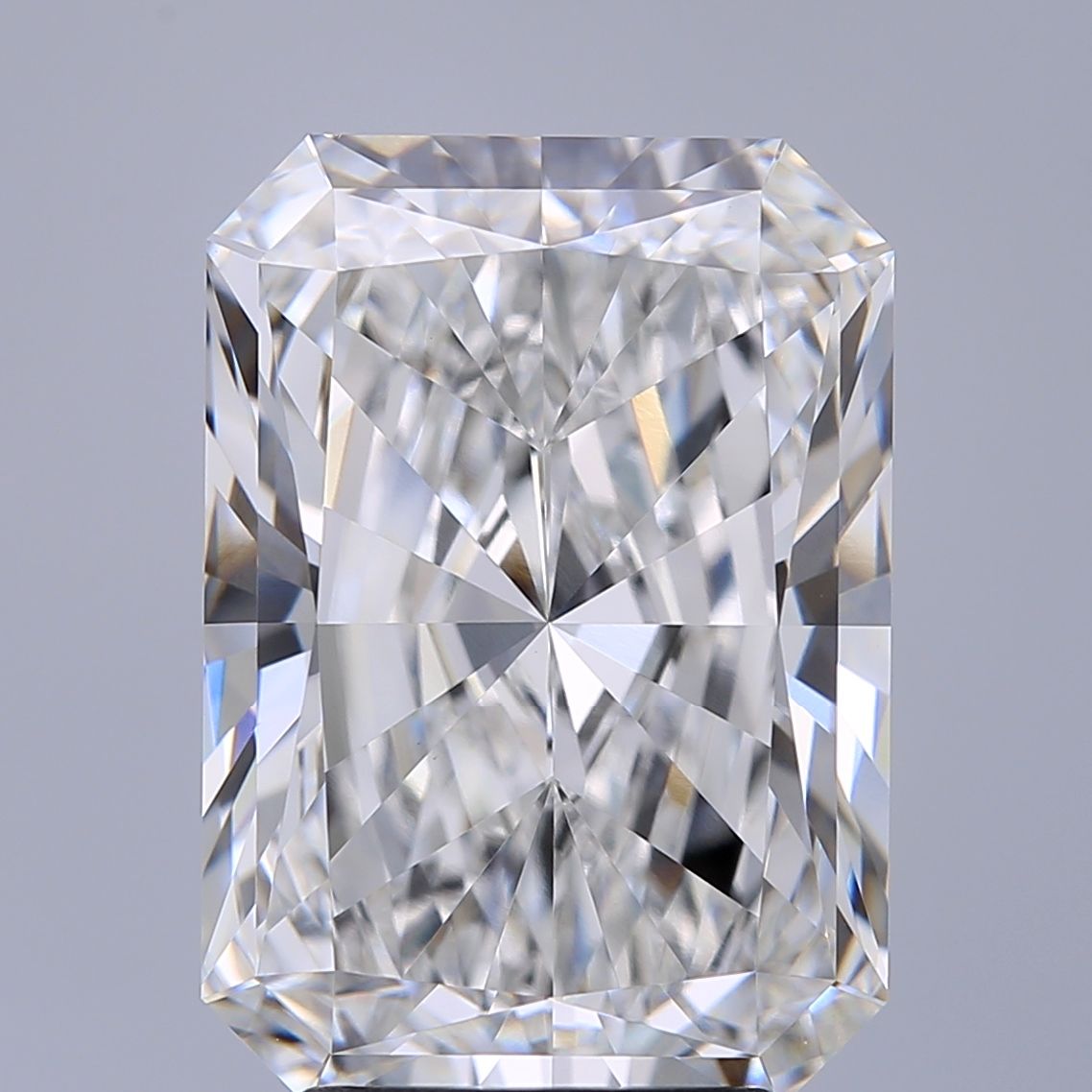 4.53 ct. radiant Lab Grown Diamond front image