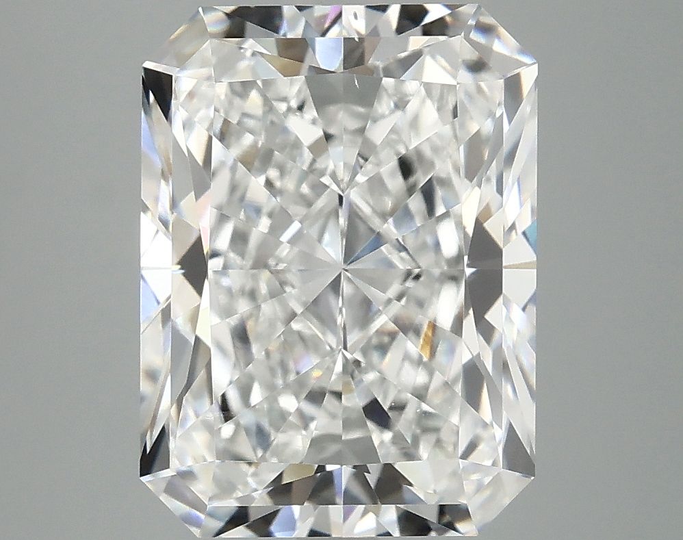 5.01 ct. radiant Lab Grown Diamond front image
