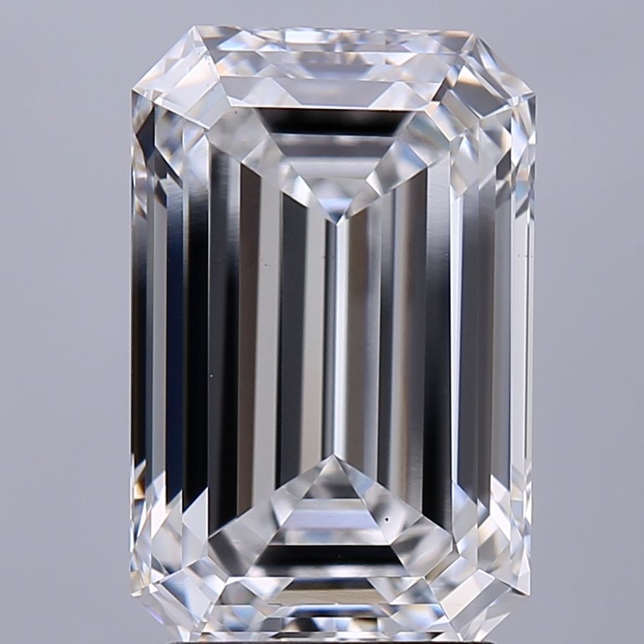 2.99 ct. emerald Lab Grown Diamond front image