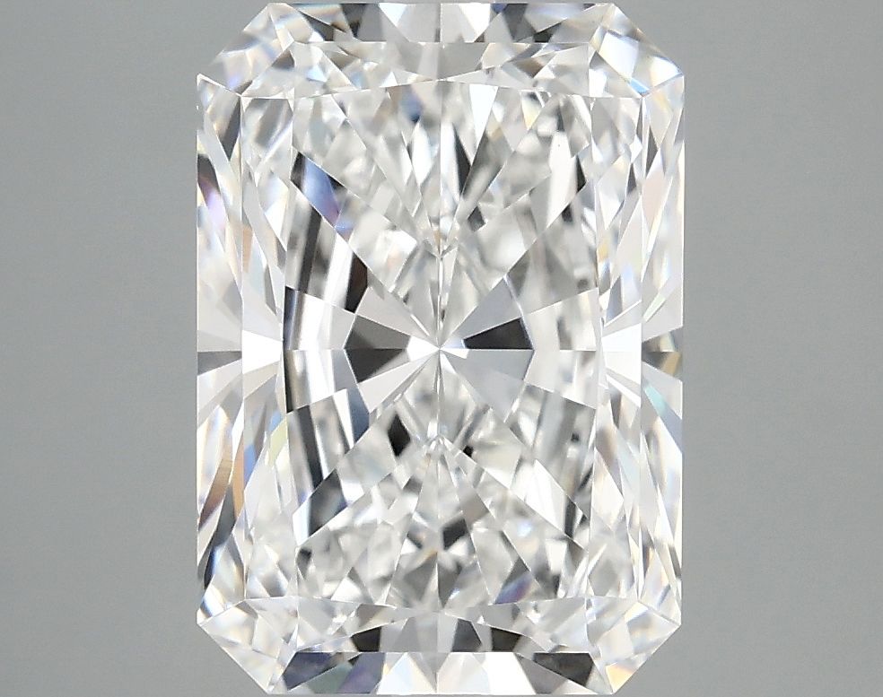 4.17 ct. radiant Lab Grown Diamond front image