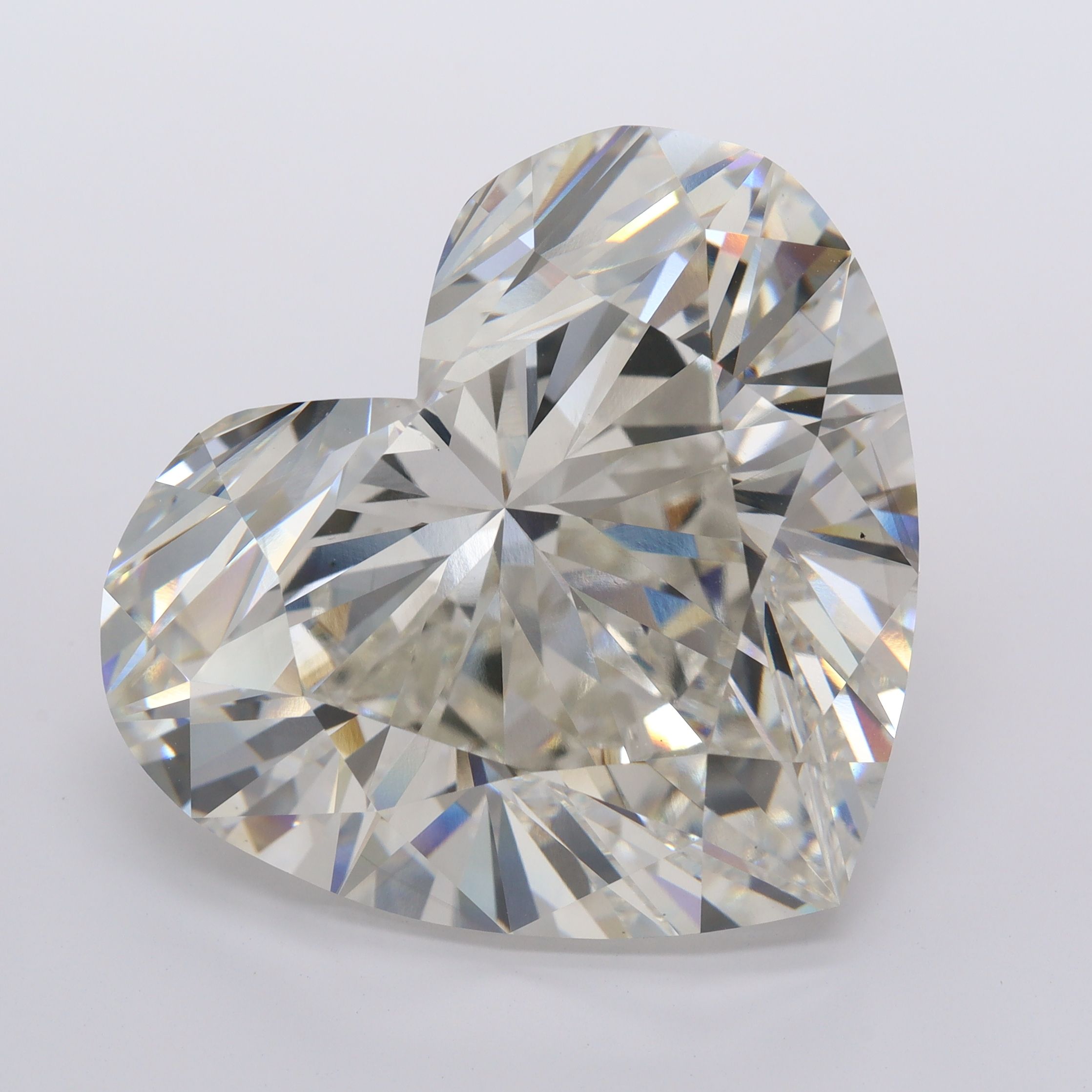 46.56 ct. heart Lab Grown Diamond front image