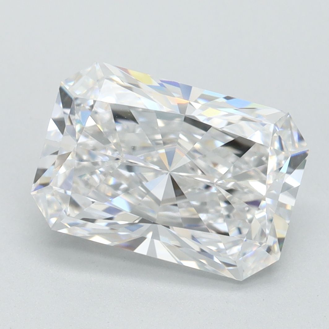 2.69 ct. radiant Lab Grown Diamond front image