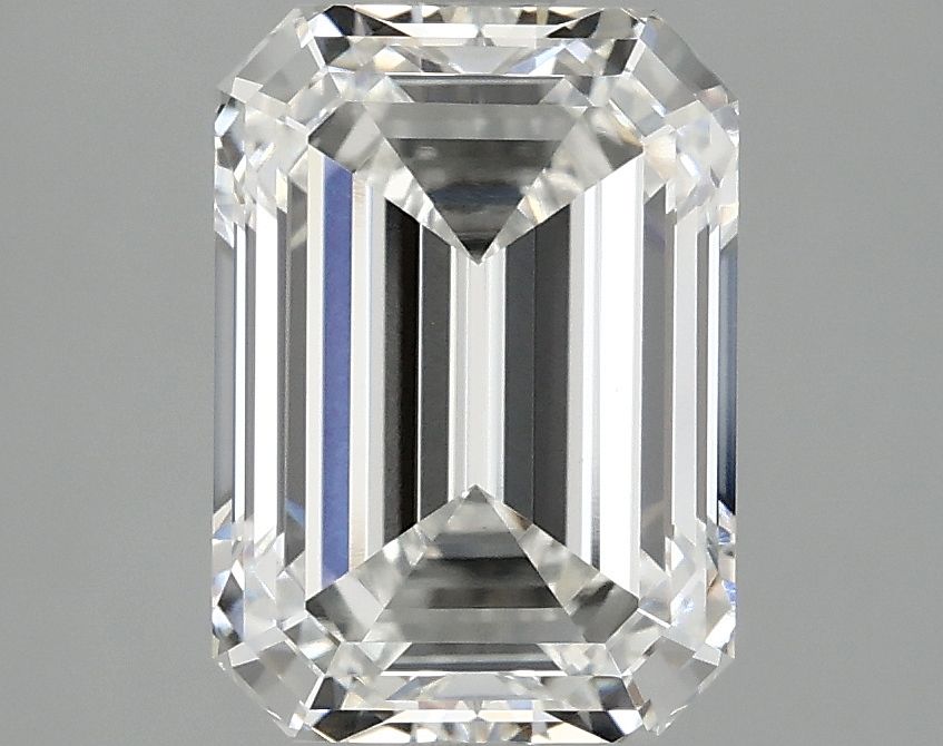 3.04 ct. emerald Lab Grown Diamond front image
