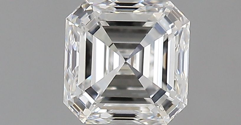 1 Carat Square emerald Diamond G IF