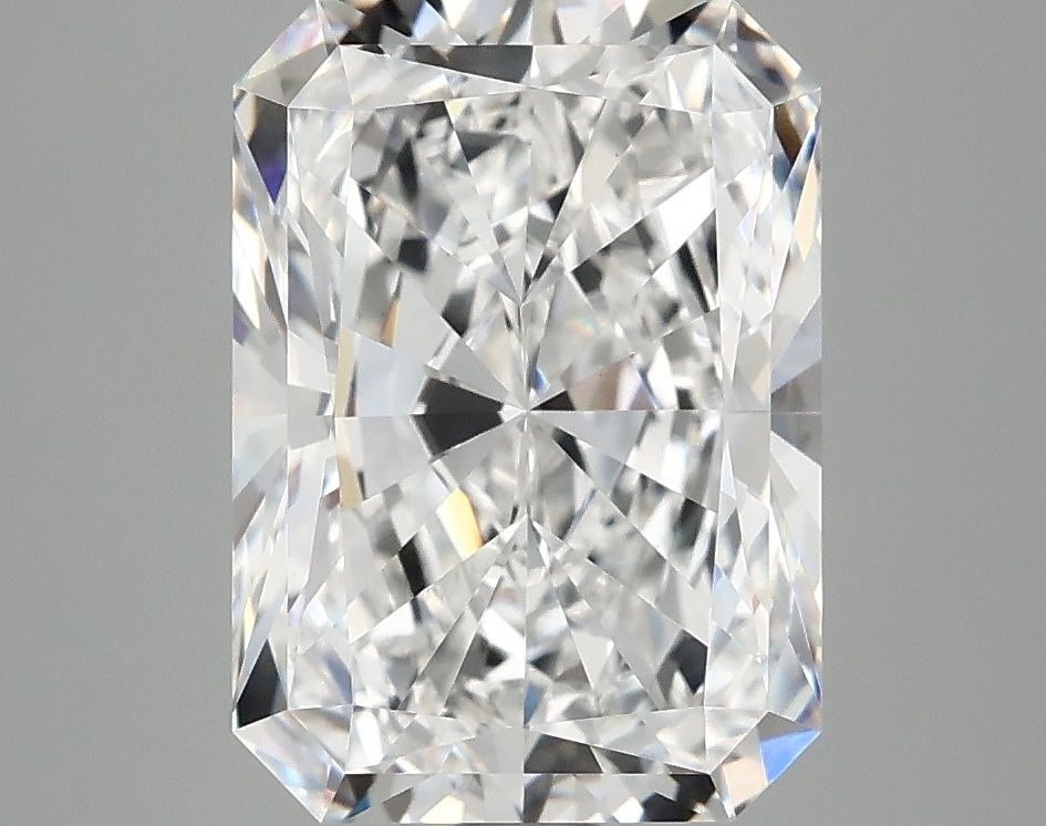4.10 ct. radiant Lab Grown Diamond front image