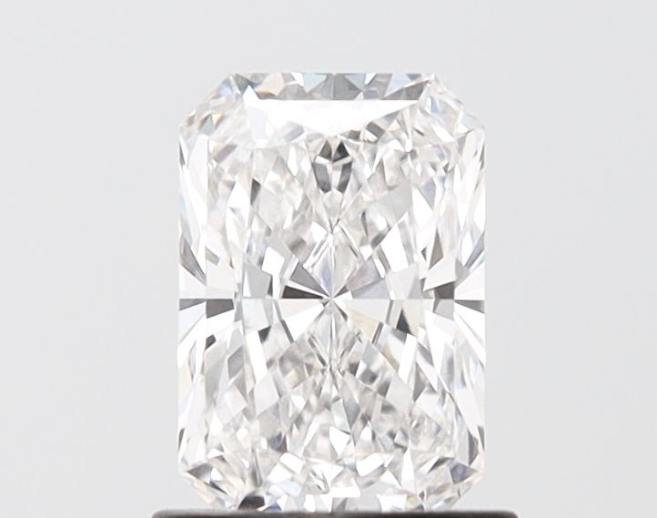 Diament LG radiant, 1.02 ct, E, VS1