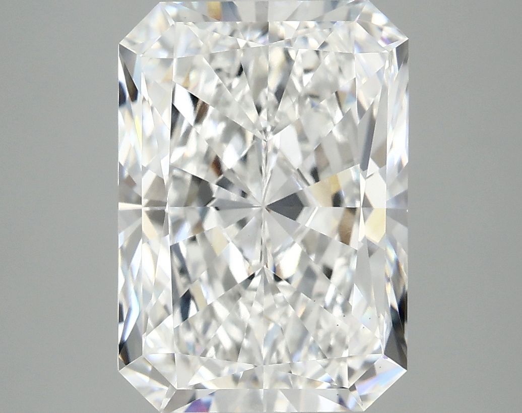 5.08 ct. radiant Lab Grown Diamond front image