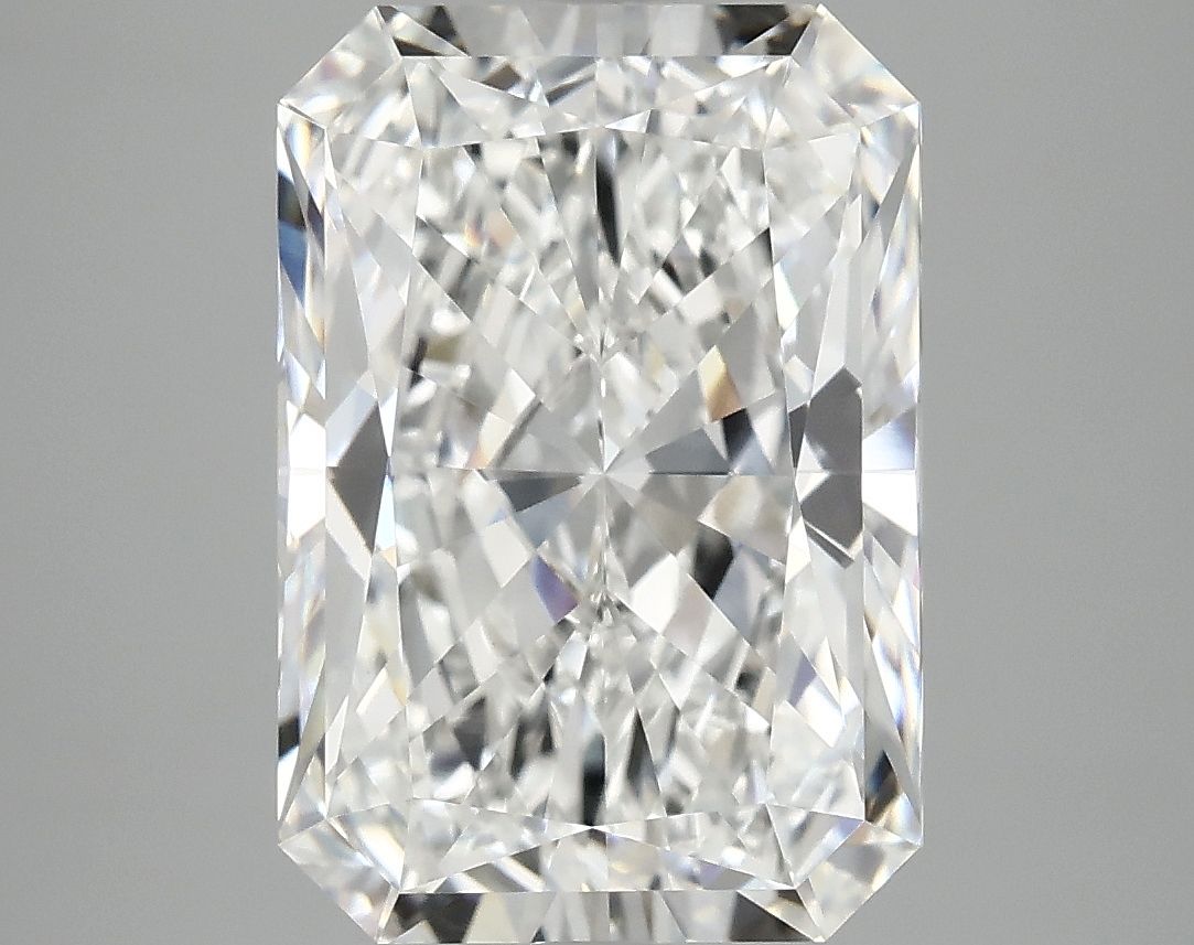 5.07 ct. radiant Lab Grown Diamond front image