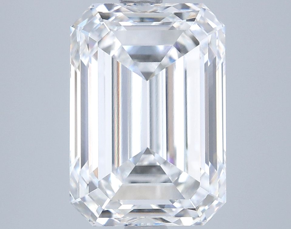 4.55 ct. emerald Lab Grown Diamond front image