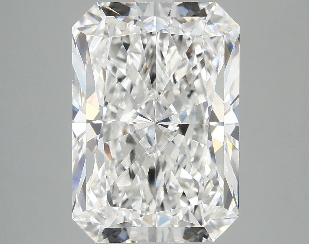 5.08 ct. radiant Lab Grown Diamond front image