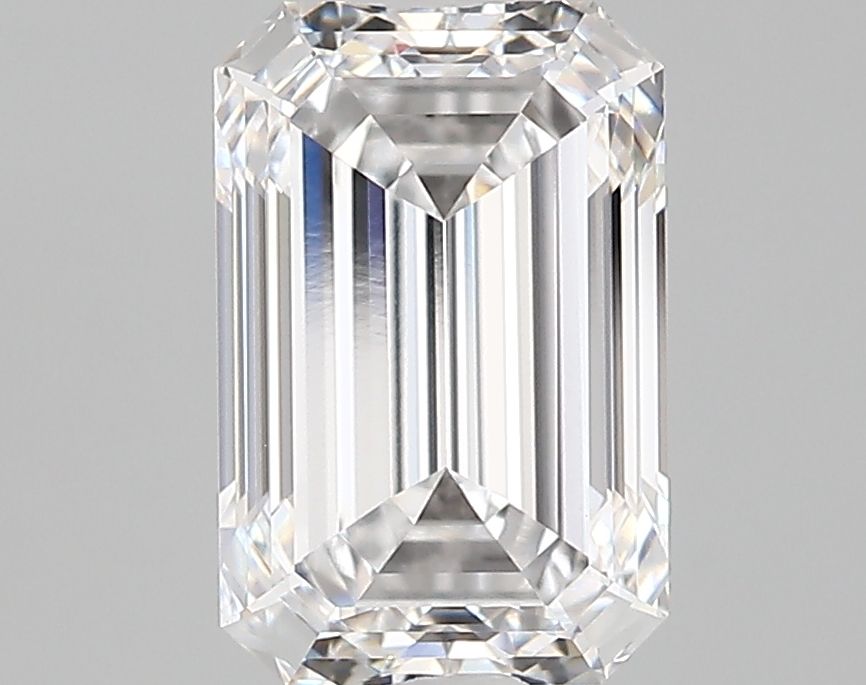 2.75 ct. emerald Lab Grown Diamond front image