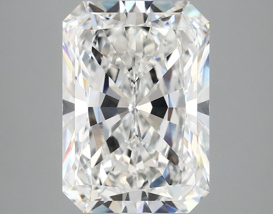 4.98 ct. radiant Lab Grown Diamond front image