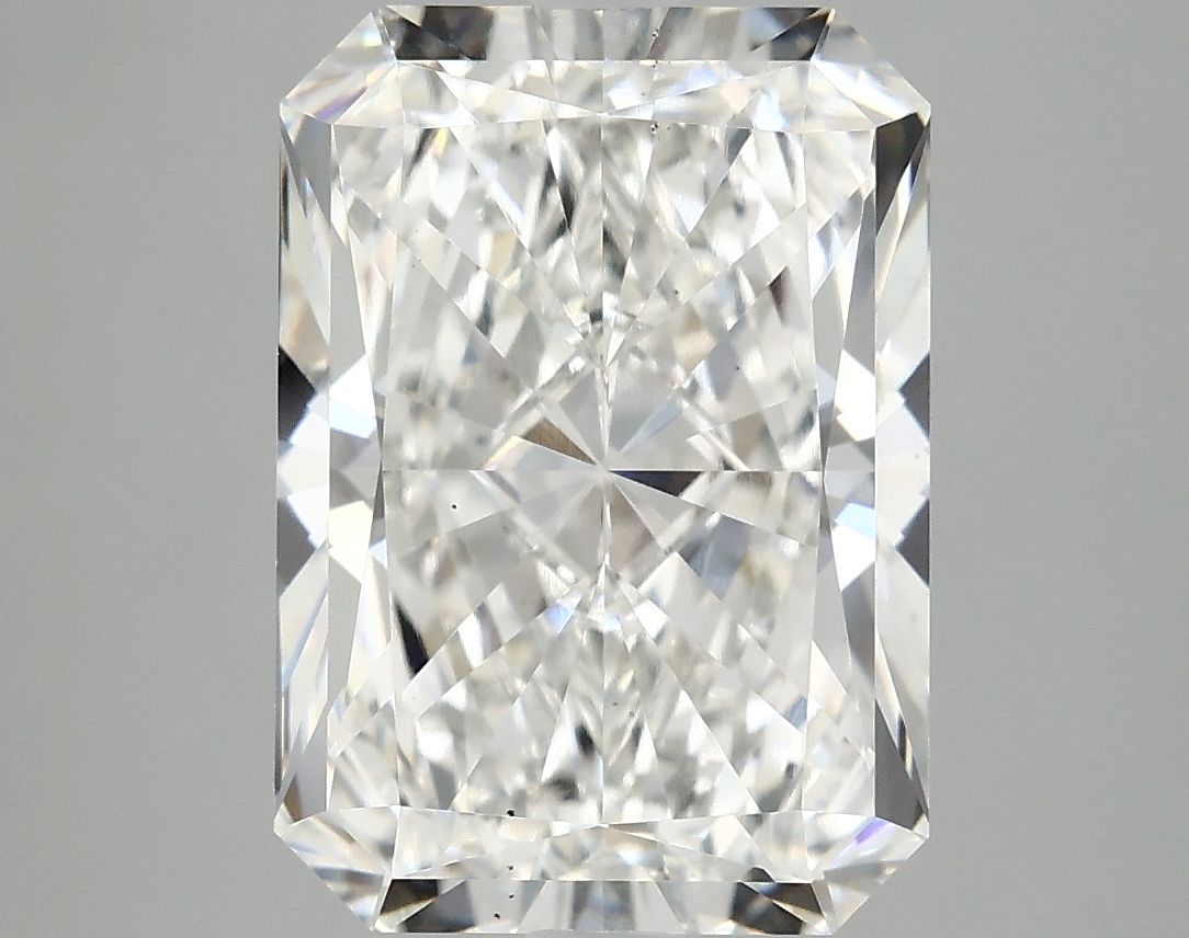 5.04 ct. radiant Lab Grown Diamond front image