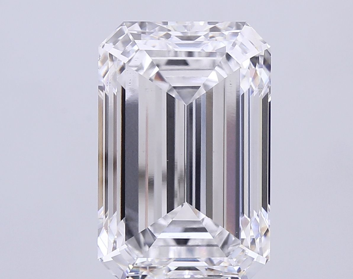 20.07 ct. emerald Lab Grown Diamond front image
