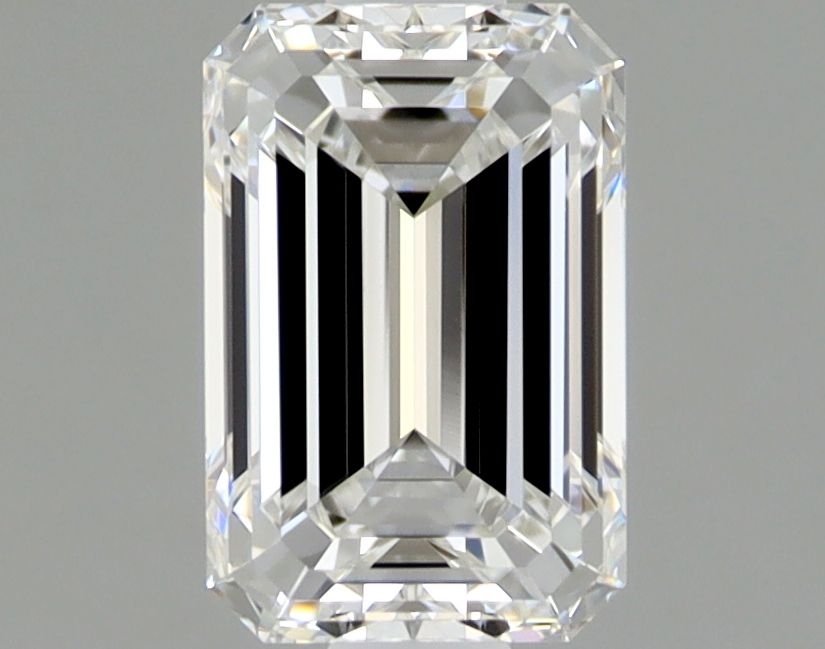 0.80 ct Emerald diamond