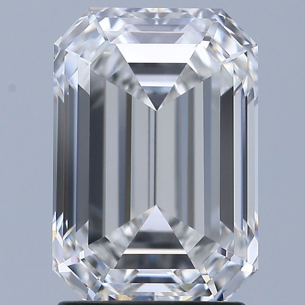 2.58 ct. emerald Lab Grown Diamond front image
