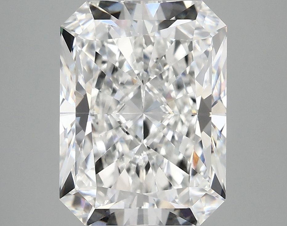 4.03 ct. radiant Lab Grown Diamond front image