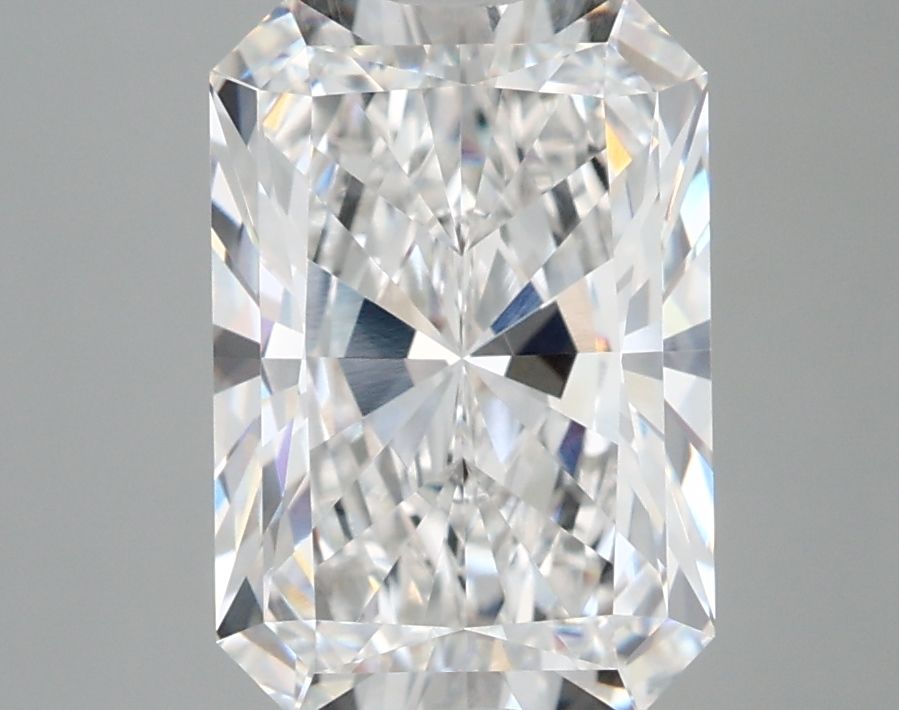 3.53 ct. radiant Lab Grown Diamond front image