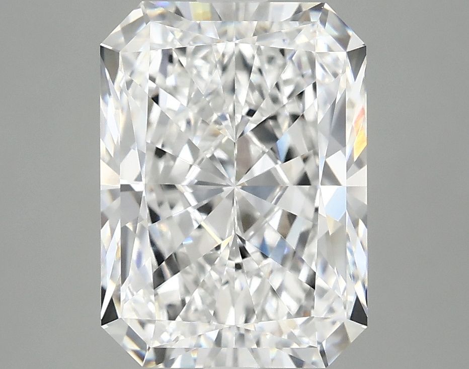 3.94 ct. radiant Lab Grown Diamond front image