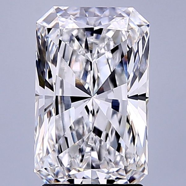 2.58 ct. radiant Lab Grown Diamond front image