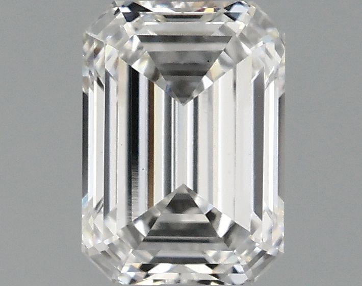 1.05 ct. emerald Lab Grown Diamond front image