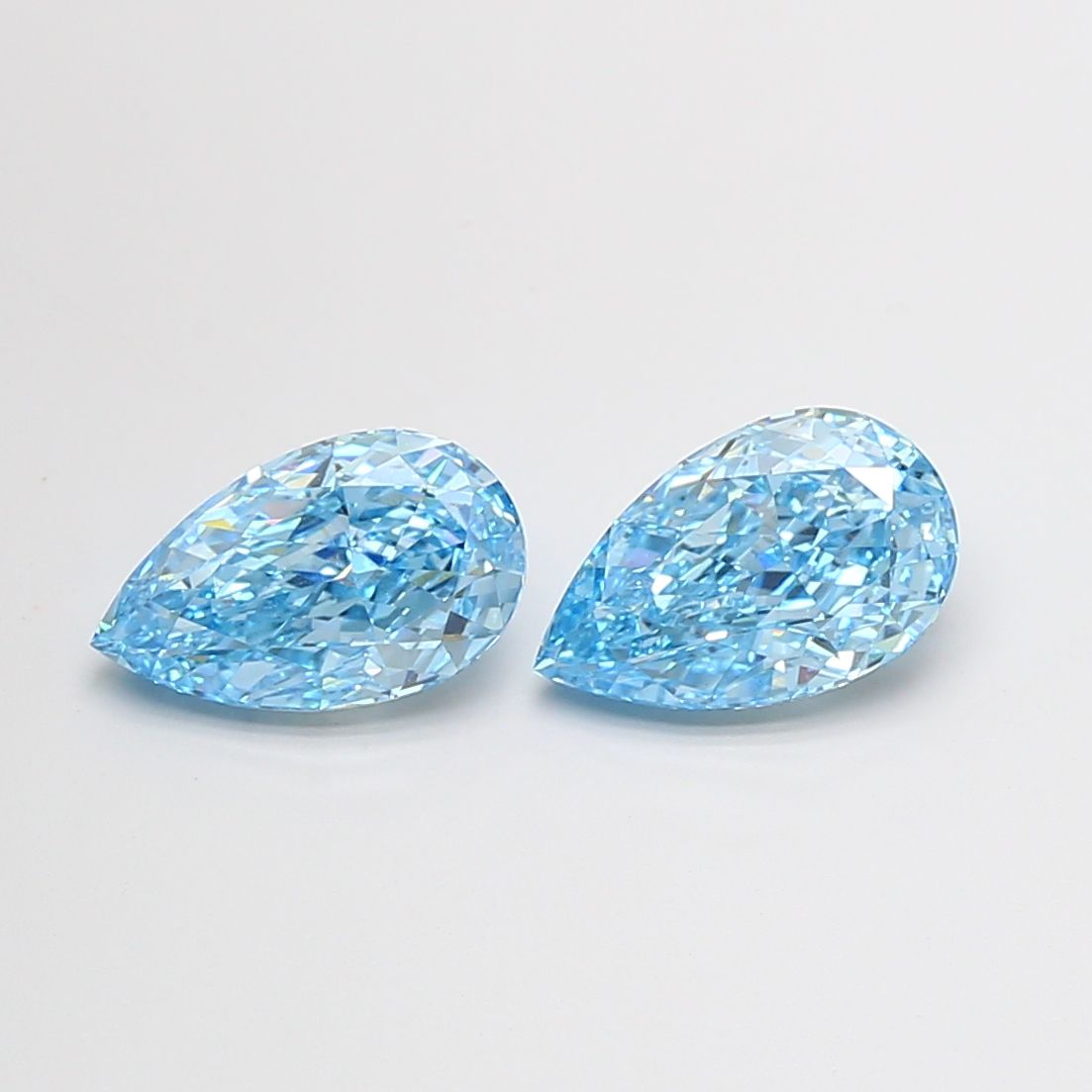 3.33 ct. pear Lab Grown Diamond front image