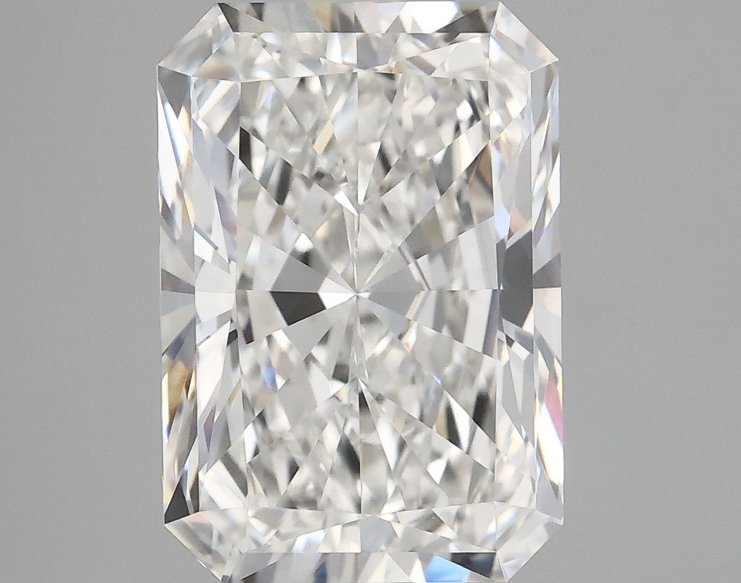 3.08 ct. radiant Lab Grown Diamond front image