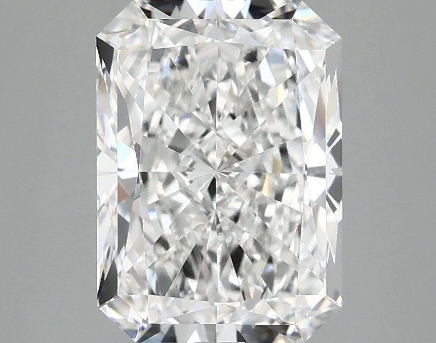 2.97 ct. radiant Lab Grown Diamond front image