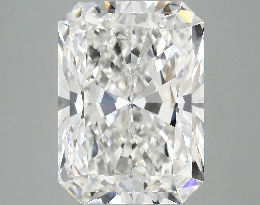 5.08 ct. radiant Lab Grown Diamond front image