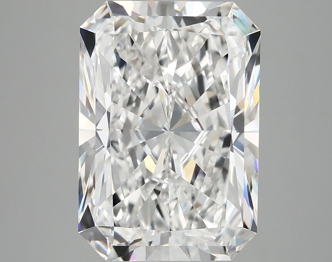 4.96 ct. radiant Lab Grown Diamond front image