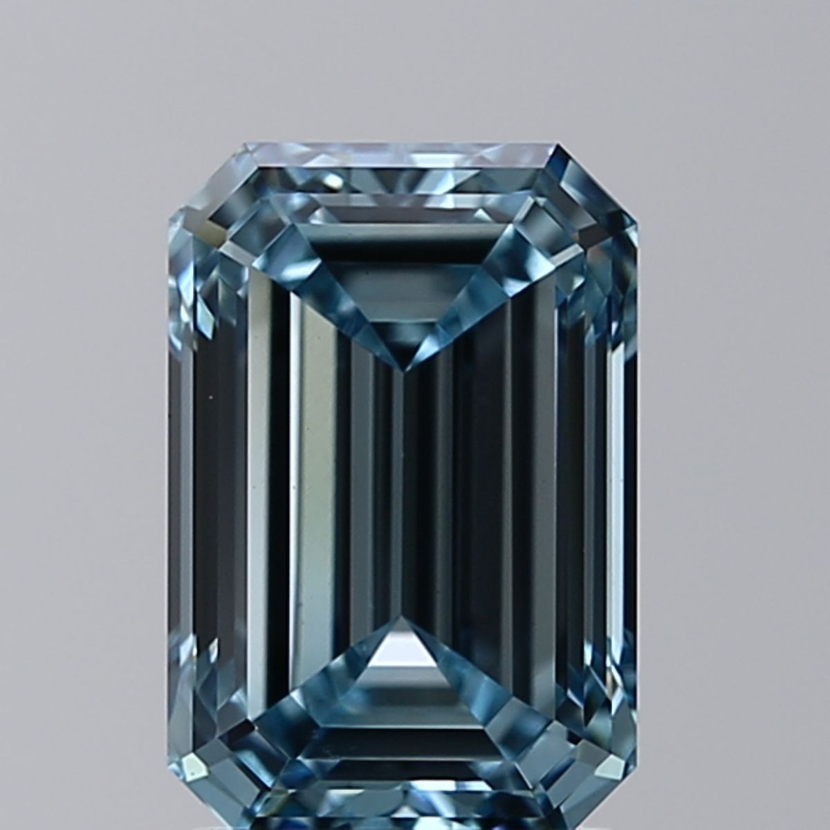 2.01 ct. emerald Lab Grown Diamond front image