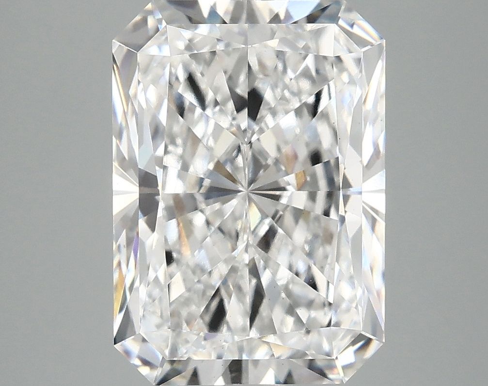 4.83 ct. radiant Lab Grown Diamond front image