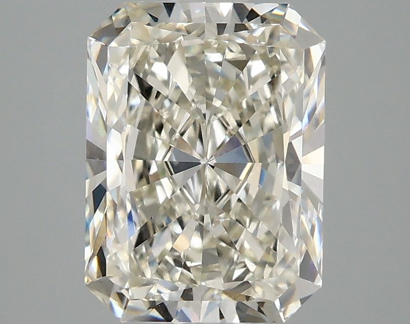 2.57 ct. radiant Lab Grown Diamond front image