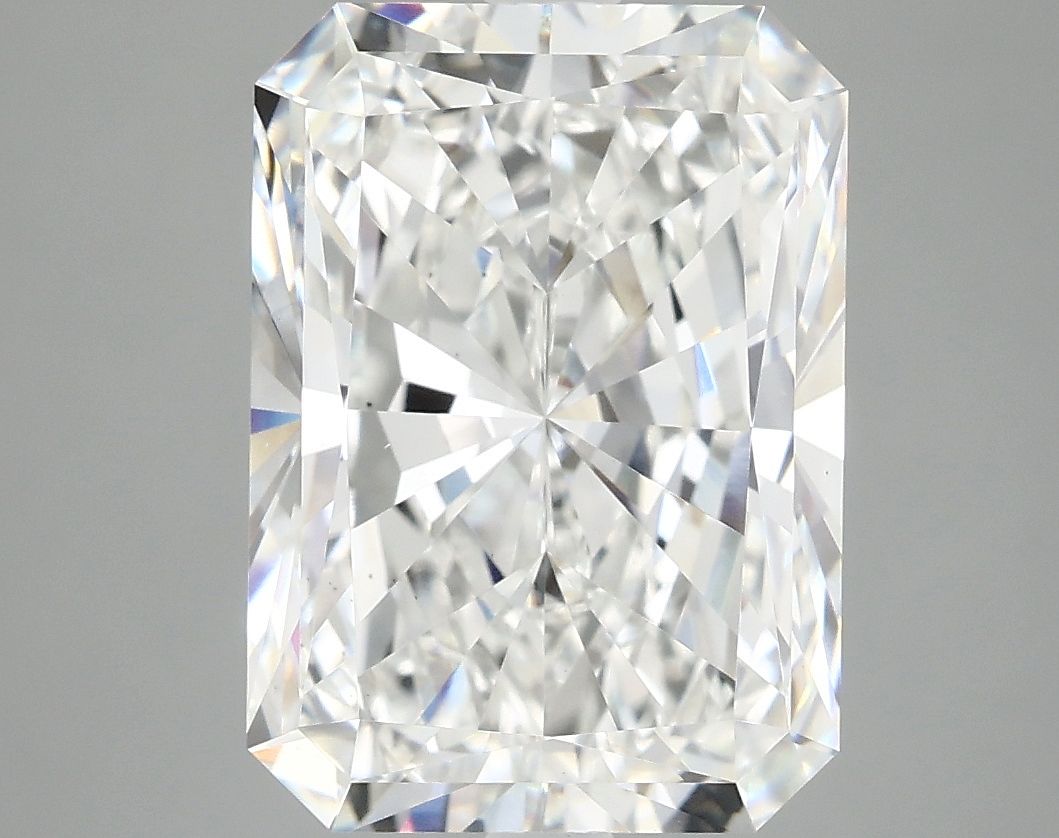 4.87 ct. radiant Lab Grown Diamond front image